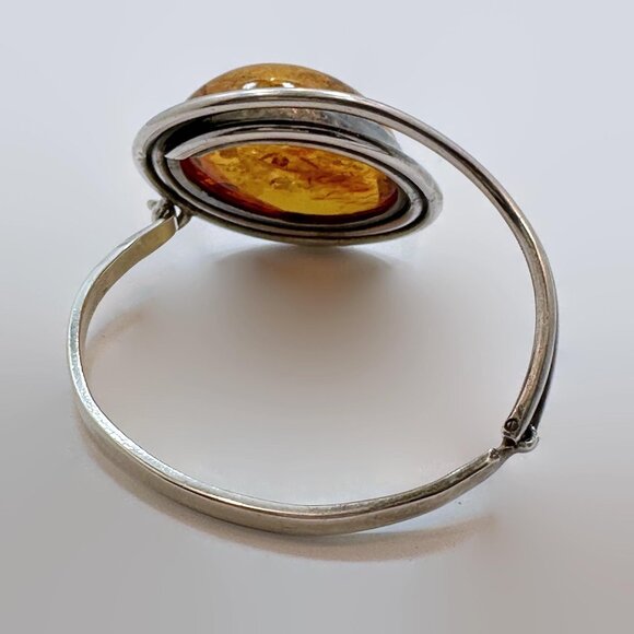 Amber Bracelet, Honey Amber, Sterling Silver, Hinged Bangle, Vintage Bracelet - Picture 5 of 6